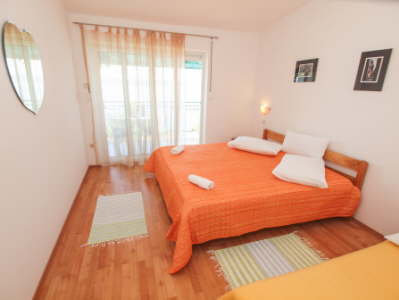 Apartmn 1 pro (2+1 os.) i (2+2 os. mal d?ti)