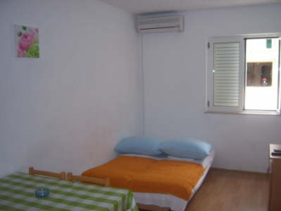 Apartmn 1 (2+2)