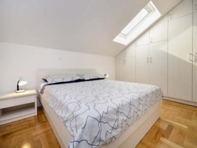 Apartm�n 2 pro 4+2 osoby, 4. patro, pohled na mo?e a Biokovo