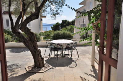 Apartm�n 2+2, ji?n�, 1.p (zv��en� p?�zem�)