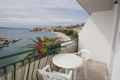 Apartmn 3 (2+1 os), 2. patro