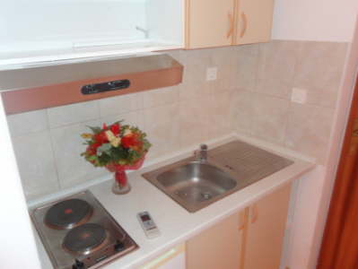 Apartmn 3