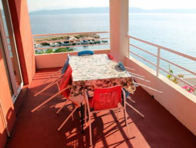 Apartmn 5 (5+2 os), 2. patro, terasa, vhled na mo?e